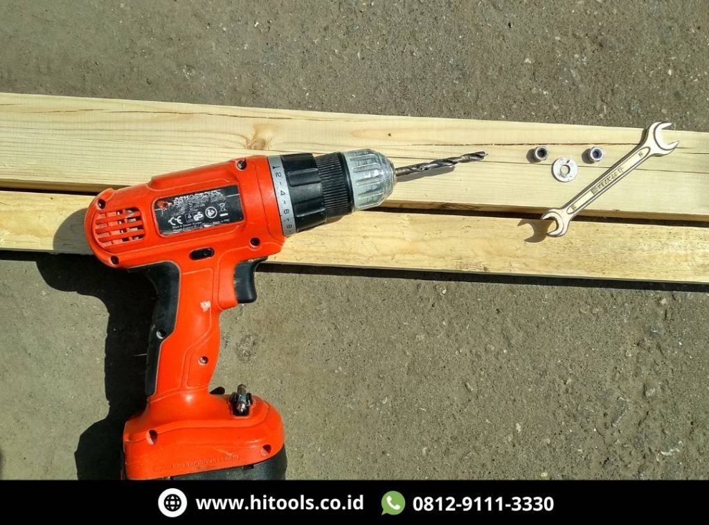 Mesin Bor Mengenal Teknologi, Inovasi, dan Peran Pentingnya dalam Berbagai Industri 2 Alat Pengeboran Mesin Bor